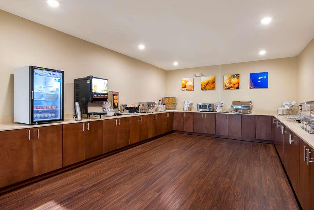 מנקאטו Comfort Inn & Suites מראה חיצוני תמונה